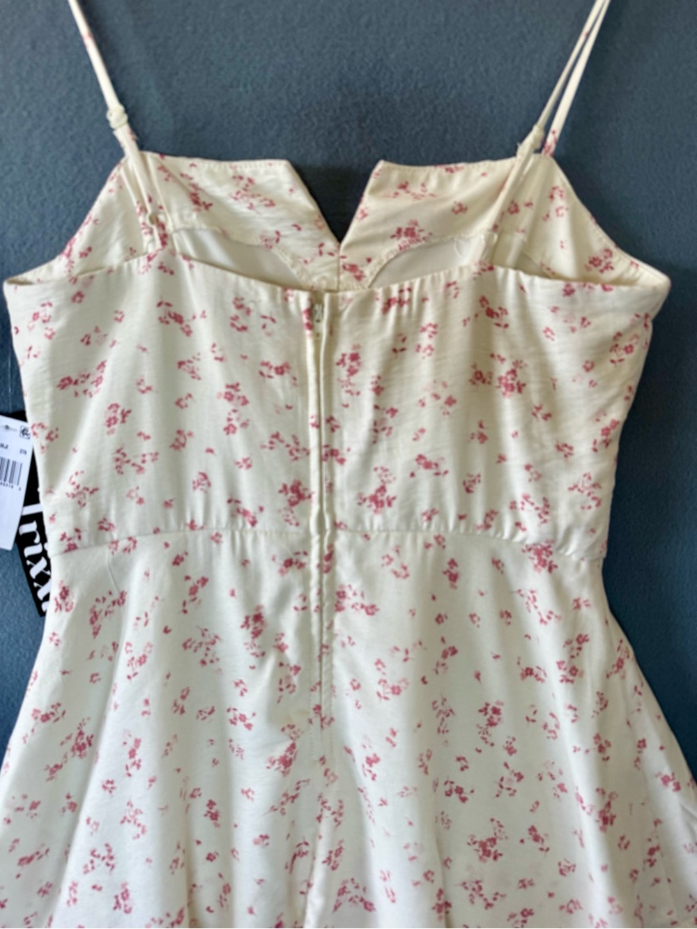Trixxi Floral Tiered Maxi Dress Cream Pink Lace-Up Front Cottagecore Size M NWT - Picture 7 of 13